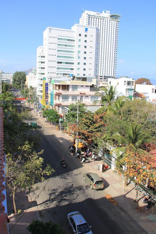 Hanhcafe Hotel Nha Trang Exterior foto