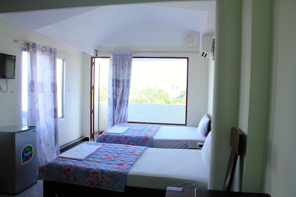 Hanhcafe Hotel Nha Trang Habitación foto