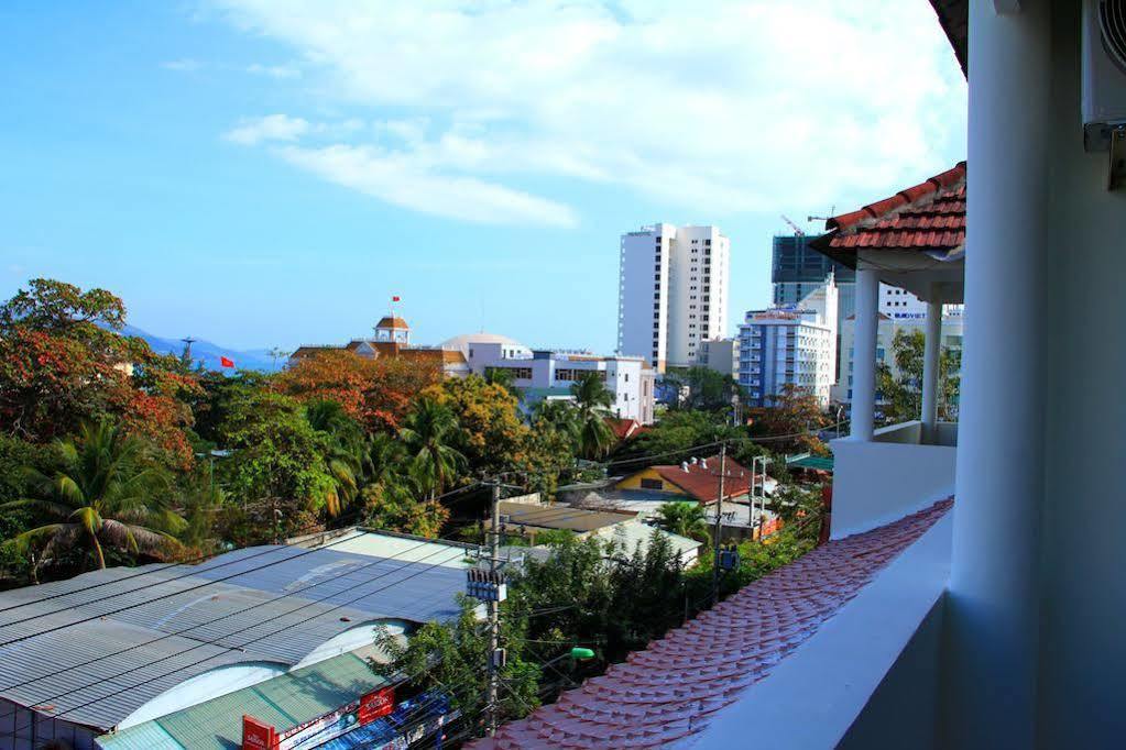 Hanhcafe Hotel Nha Trang Exterior foto